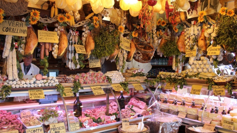 vente-ST MARTIN DU VAR-min_norcia_butchery_cold_cuts-342231